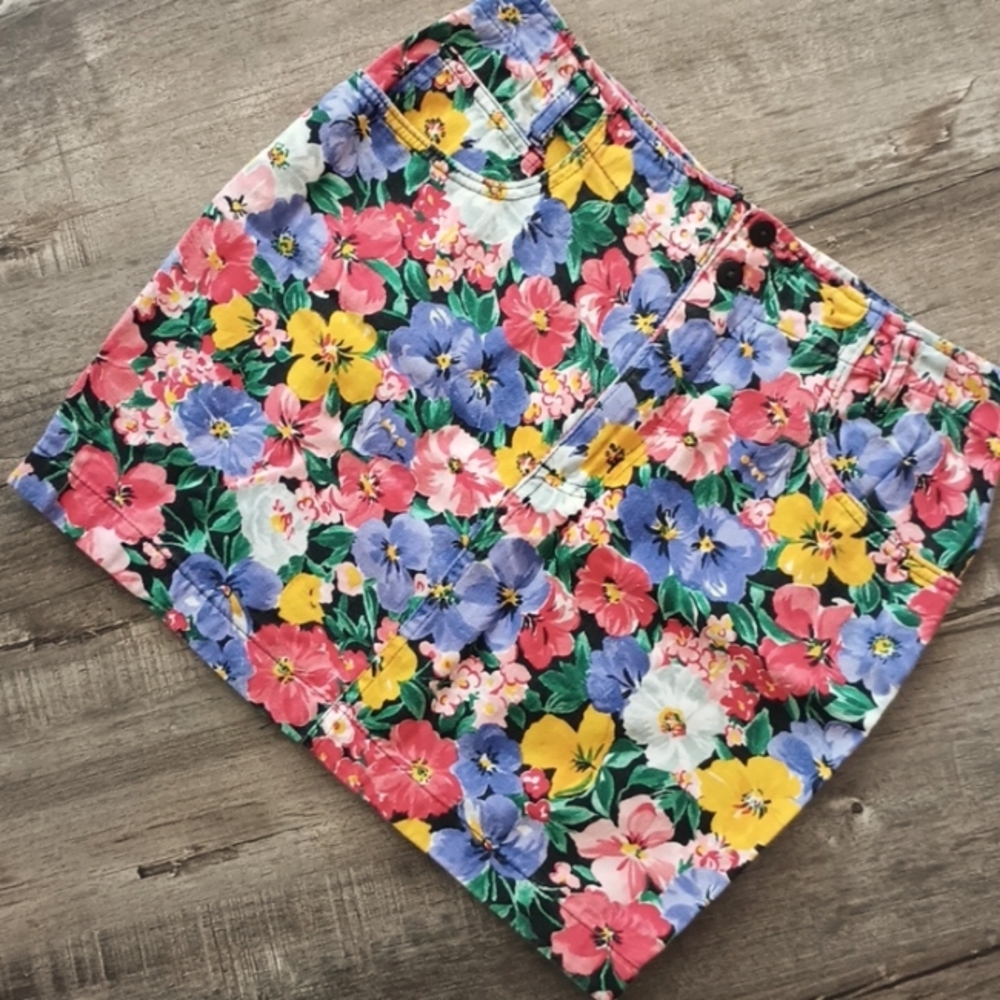Vintage CONTEMPO Mini Skirt